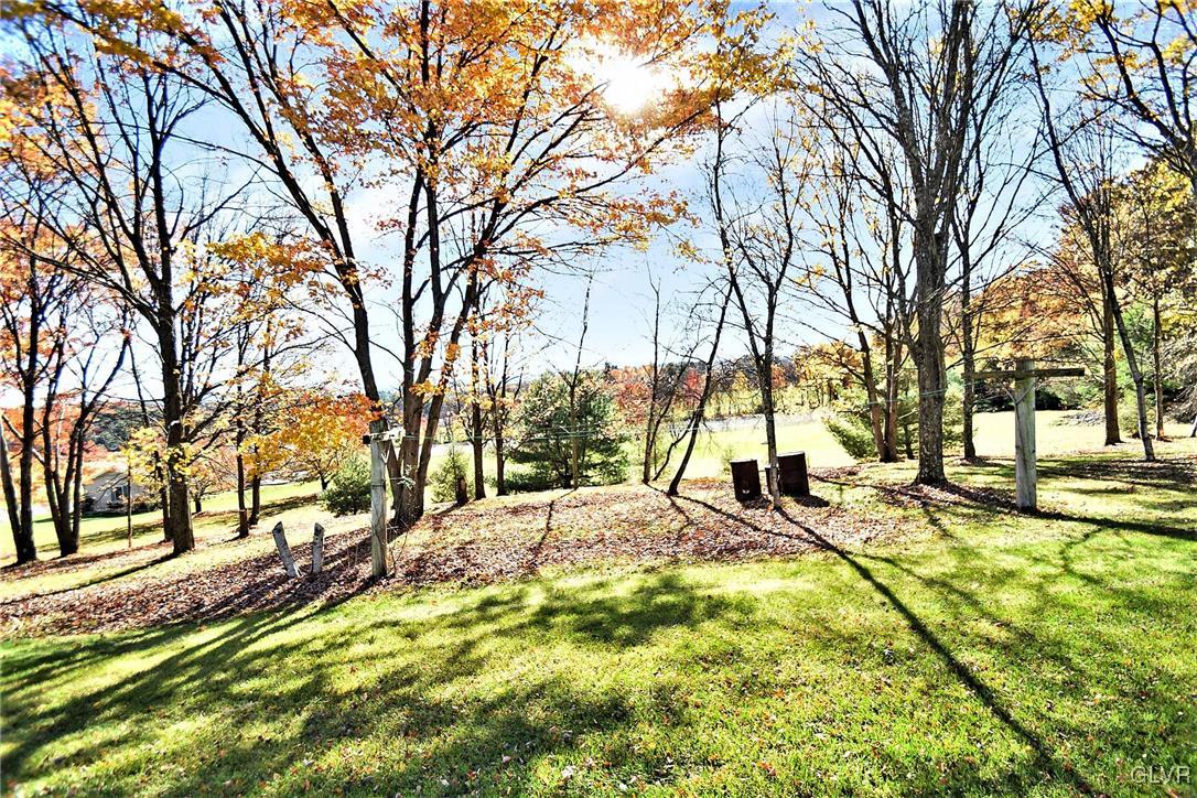 460 Hill Road Palmerton, PA 18071 - Photo 10 of 30 Gallery Image 10
