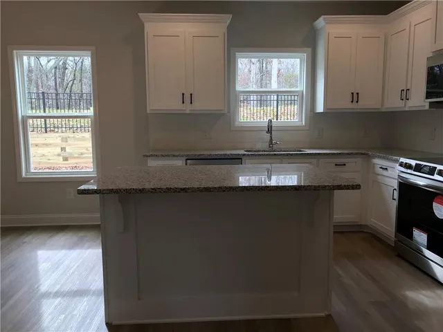 $529,900 | 605 Whirlaway Street, Jefferson, GA 30549