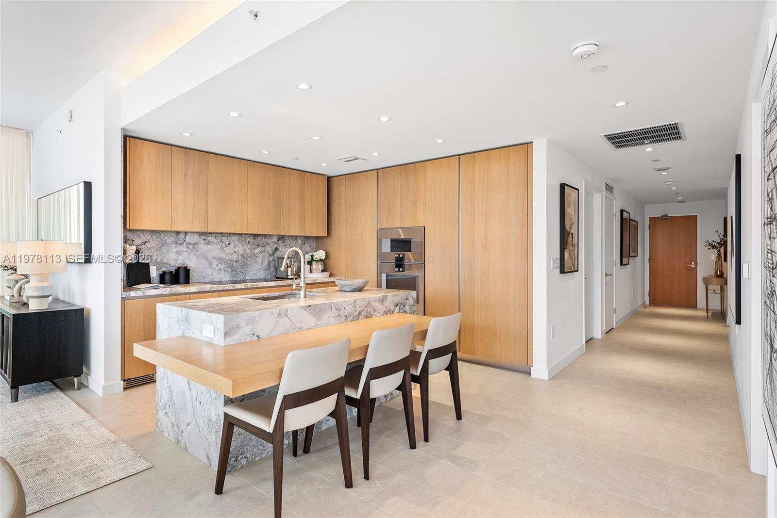 500 Alton Road, Unit 901 Miami Beach, FL 33139 - Photo 26 of 42