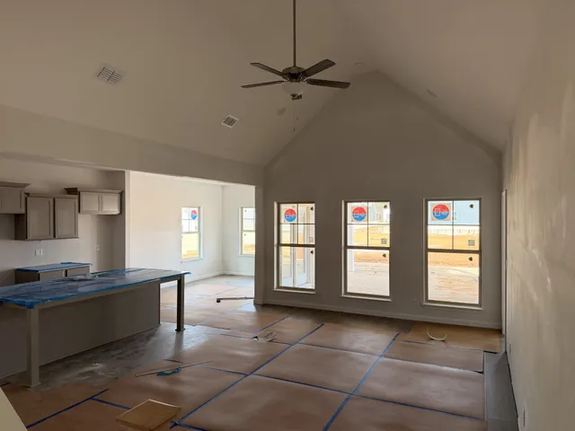 $469,608 | 5724 Shoreline Drive, Rockvale, TN 37153