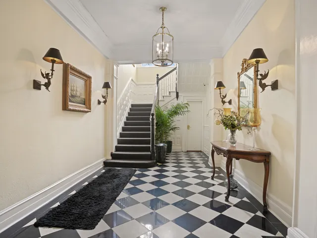 $299,000 | 5 Hundley Court, Unit LL, Stamford, CT 06902