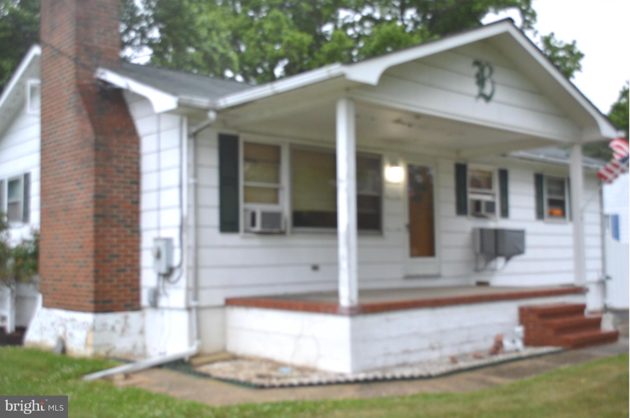 2013 Goose Neck Road Pasadena, MD 21122 - Photo 2 of 7 Exterior (Front)