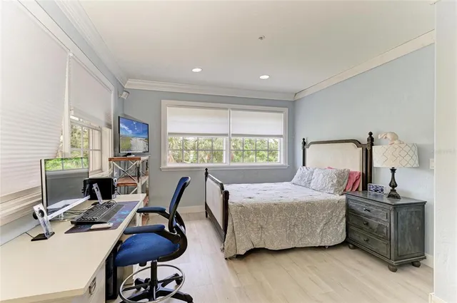 $1,720,000 | 8963 Fishermens Bay Drive, Sarasota, FL 34231