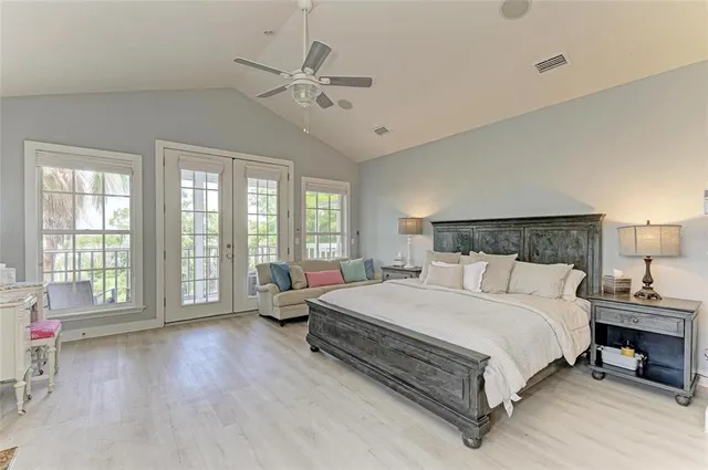 $1,720,000 | 8963 Fishermens Bay Drive, Sarasota, FL 34231