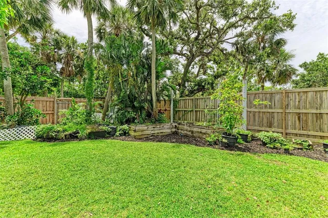 $1,720,000 | 8963 Fishermens Bay Drive, Sarasota, FL 34231