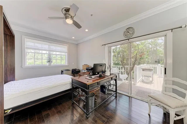 $1,720,000 | 8963 Fishermens Bay Drive, Sarasota, FL 34231