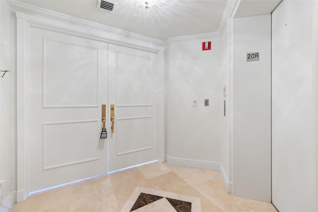 2100 North Ocean Boulevard, Unit 20D Fort Lauderdale, FL 33305 - Photo 25 of 25 a view of a small space