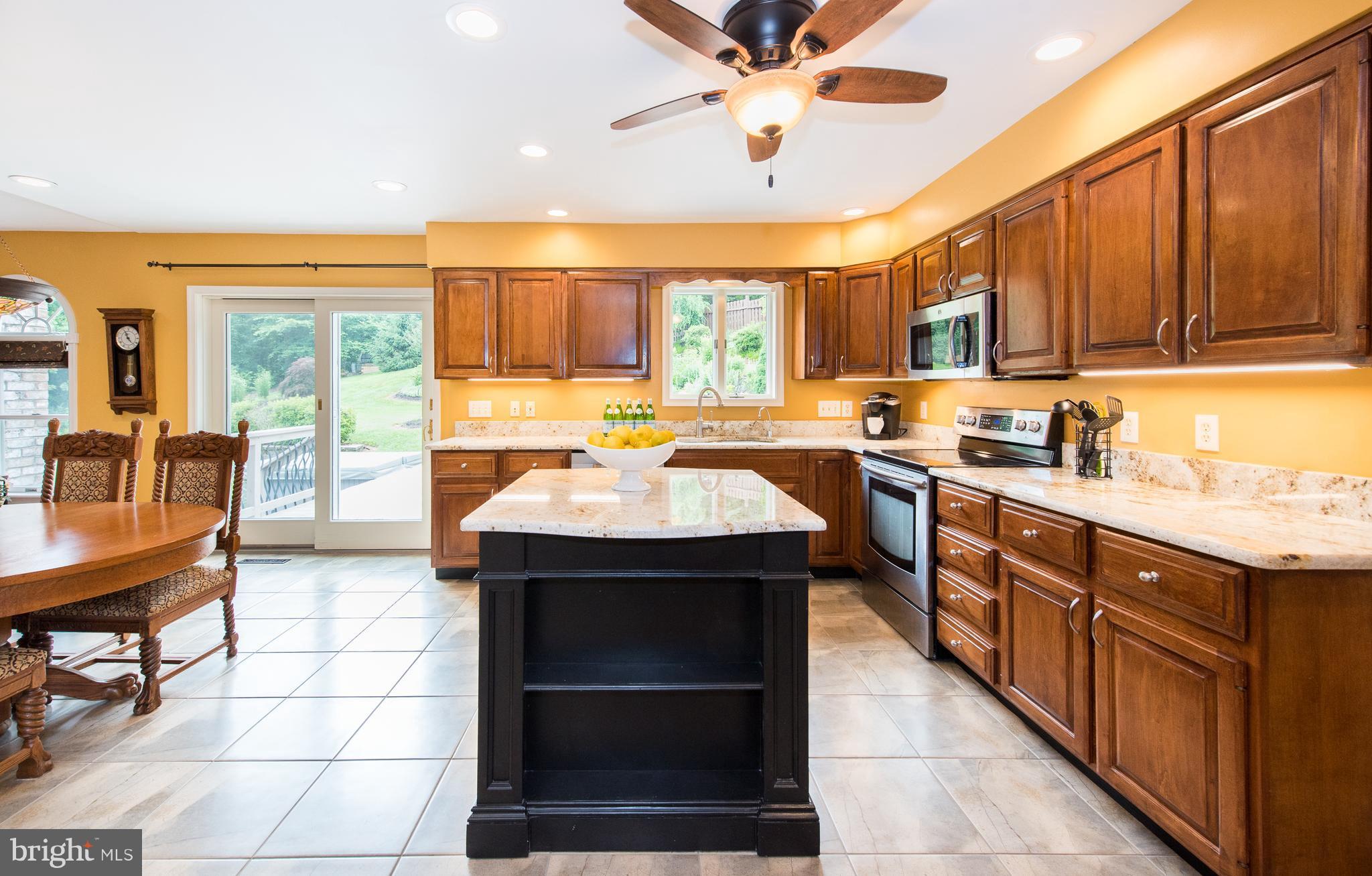 4147 Louisville Road Finksburg, MD 21048 - Photo 11 of 30 Kitchen