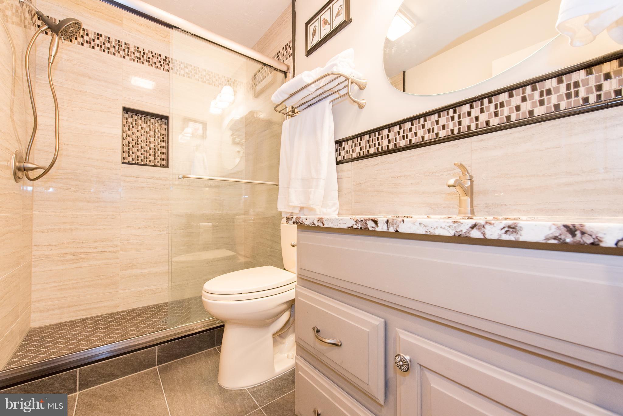 4147 Louisville Road Finksburg, MD 21048 - Photo 20 of 30 Hall Bath