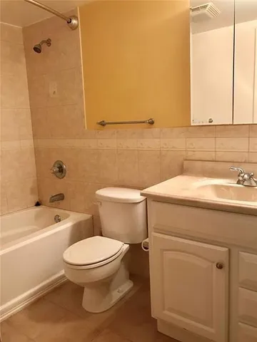 $1,530 | 1851 Northeast 62nd Street, Unit 603, Fort Lauderdale, FL 33308