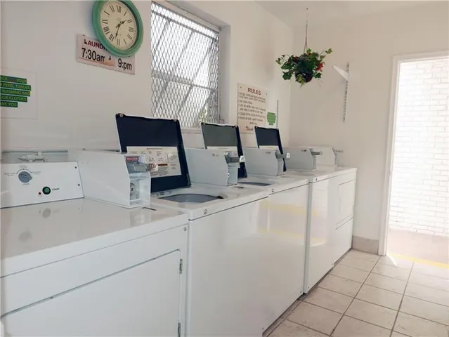 $1,530 | 1851 Northeast 62nd Street, Unit 603, Fort Lauderdale, FL 33308