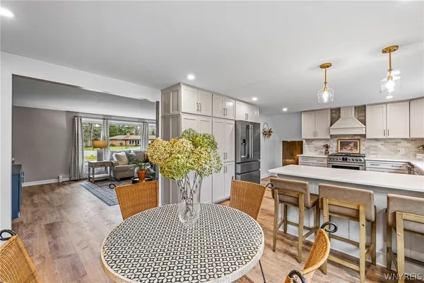 $579,900 | 658 Bauder Park Drive, Alden, NY 14004