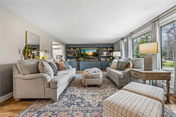 $579,900 | 658 Bauder Park Drive, Alden, NY 14004