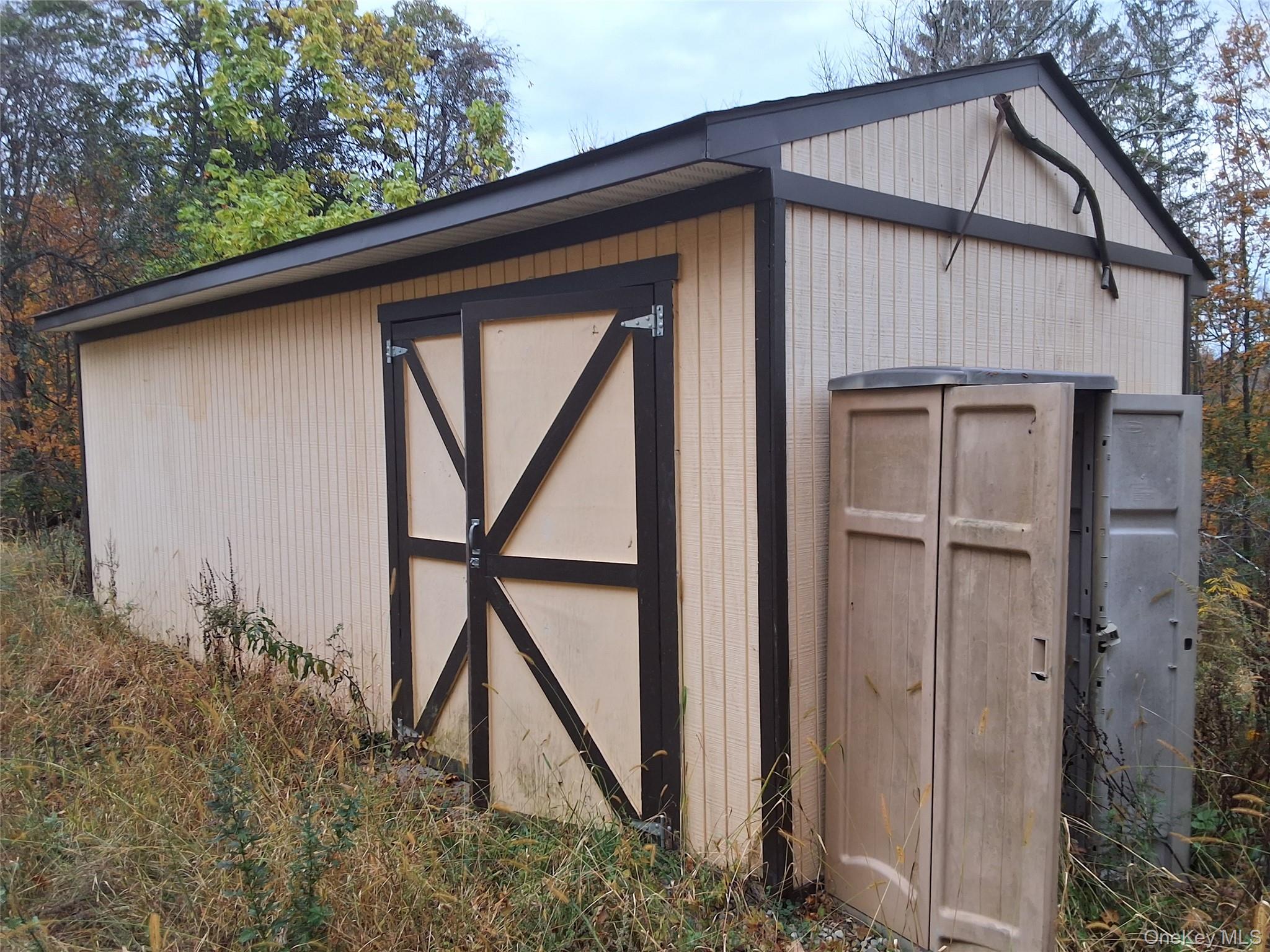 84 North Road Bloomingburg, NY 12721 - Photo 9 of 14