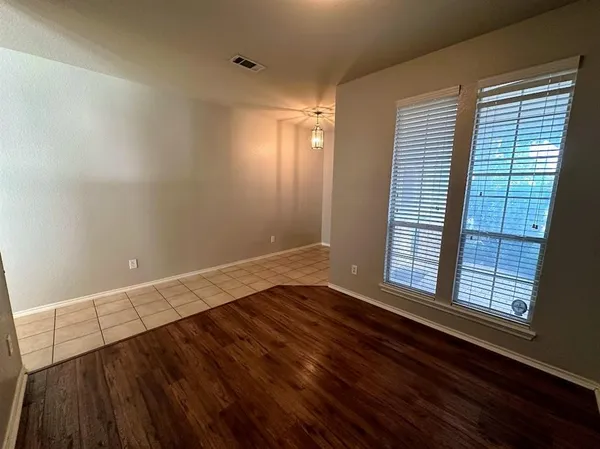 $2,150 | 420 Donagon Court, Fort Worth, TX 76052