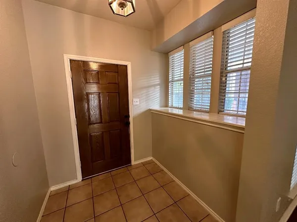 $2,150 | 420 Donagon Court, Fort Worth, TX 76052