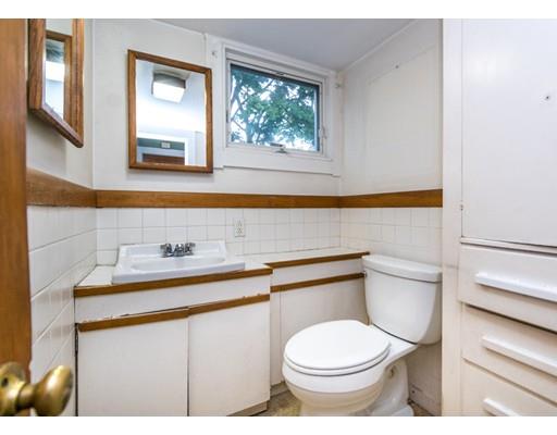 12 Brandley Road Watertown, MA 02472 - Photo 16 of 24 Gallery Image 16