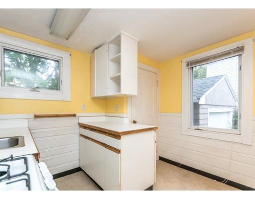 12 Brandley Road Watertown, MA 02472 - Photo 4 of 24 Gallery Image 4