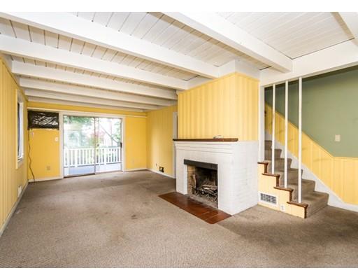 12 Brandley Road Watertown, MA 02472 - Photo 7 of 24 Gallery Image 7
