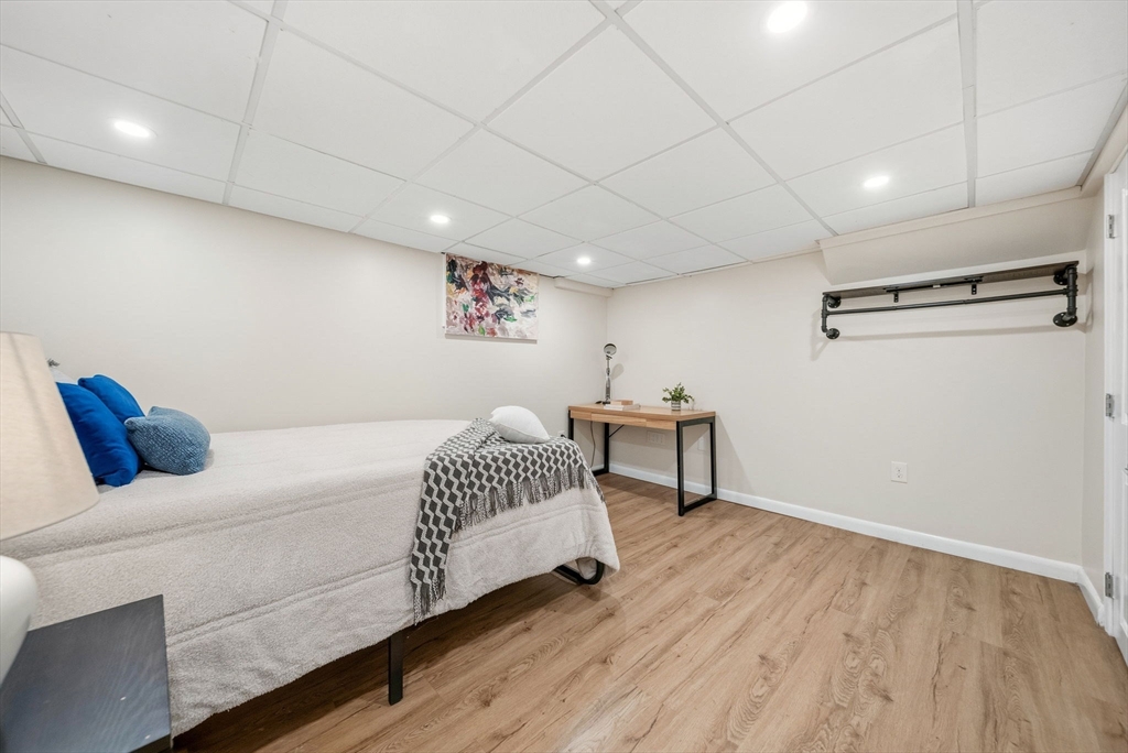 221 Totten Pond Road Waltham, MA 02451 - Photo 25 of 37