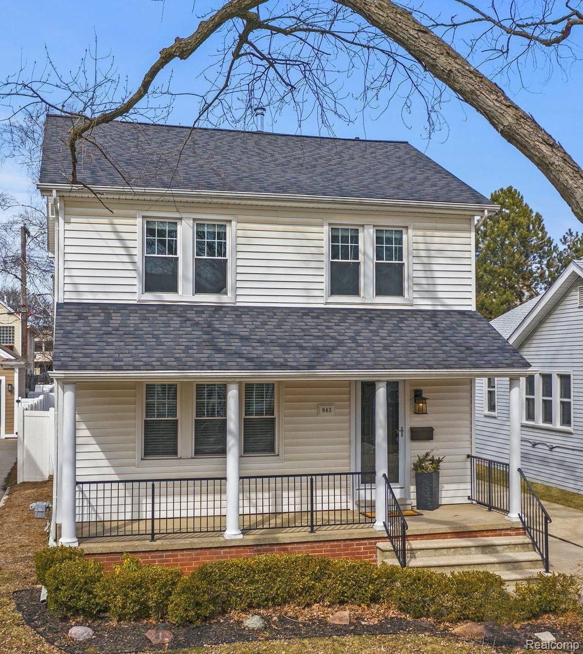 843 Ruffner Avenue Birmingham, MI 48009 - Photo 2 of 23 web_DJI_0102.jpg