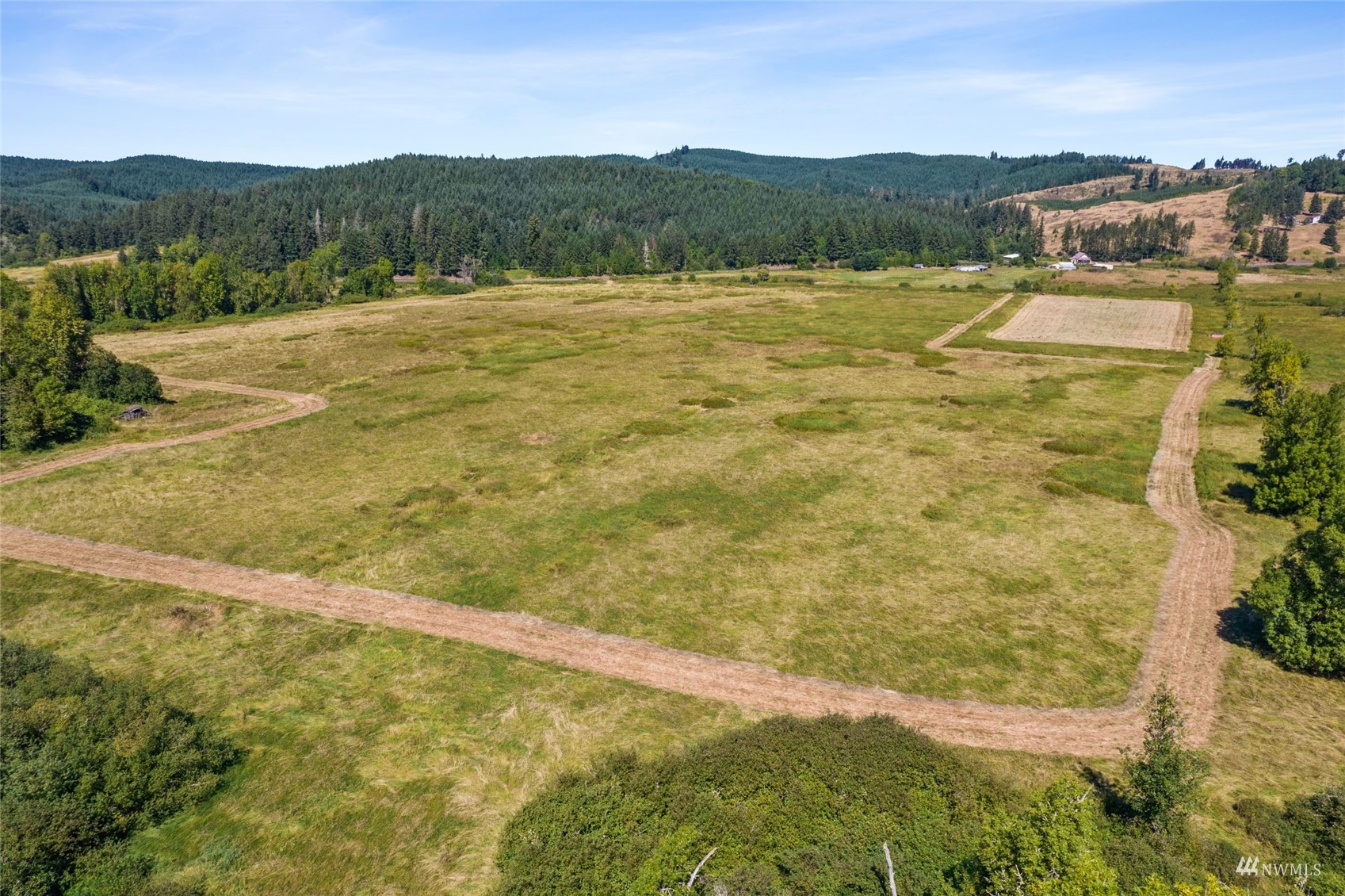 1503 Lincoln Creek Road Rochester, WA 98579 - Photo 24 of 28 a view of lake view and mountain view