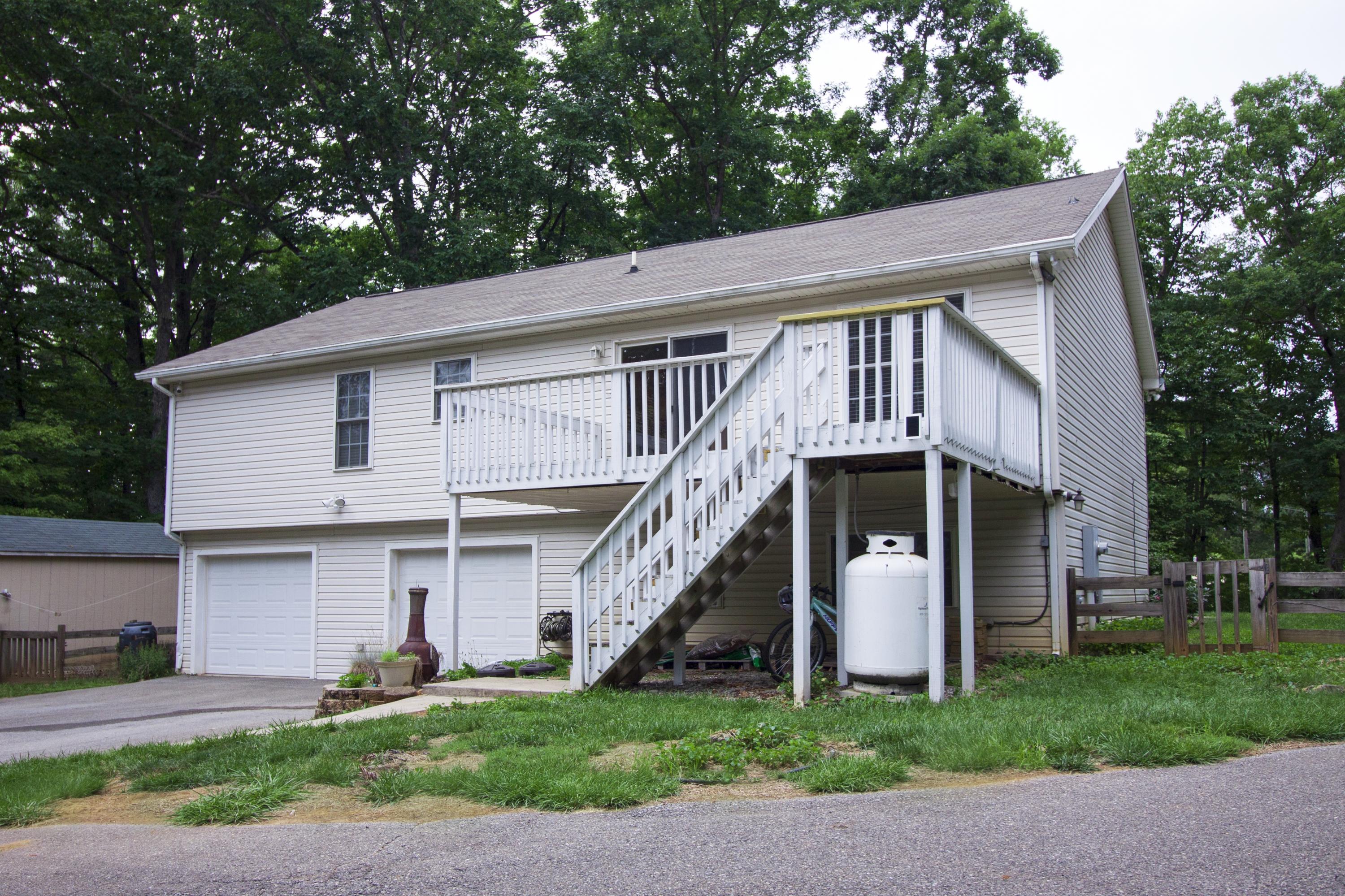 4720 Stewartsville Road Moneta, VA 24121 - Photo 34 of 41 IMG_0010-1