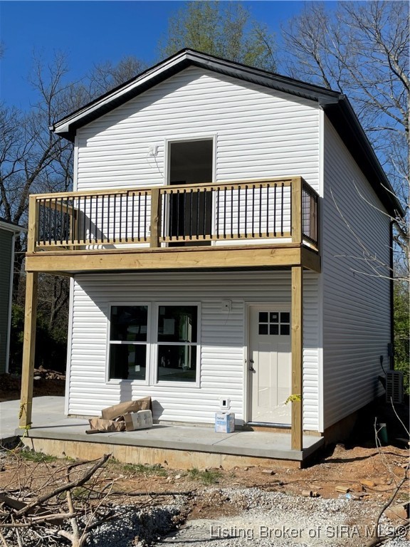 352 Clark Road Charlestown, IN 47111 - Photo 5 of 18 Gallery Image 5