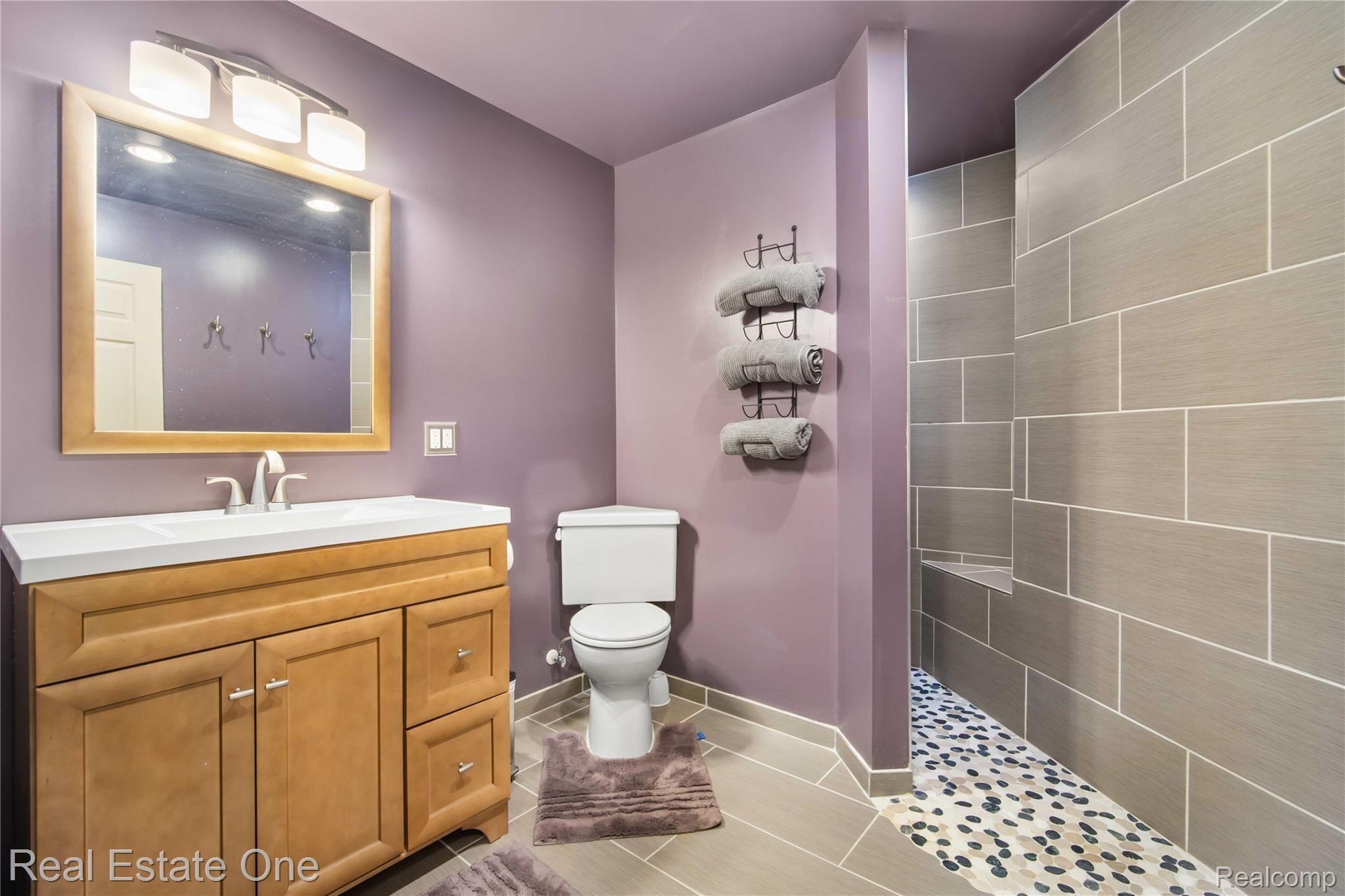 3453 Everett Drive Rochester, MI 48307 - Photo 40 of 50 IMG_0563.jpg