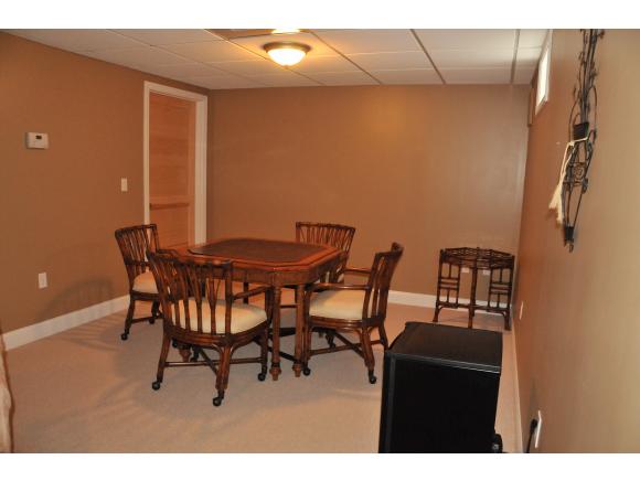75 Back River Road Bedford, NH 03110 - Photo 19 of 26