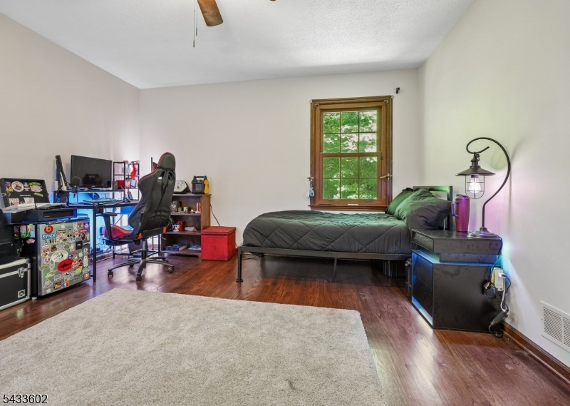 31 Branko Road Berkeley Heights, NJ 07922 - Photo 24 of 35