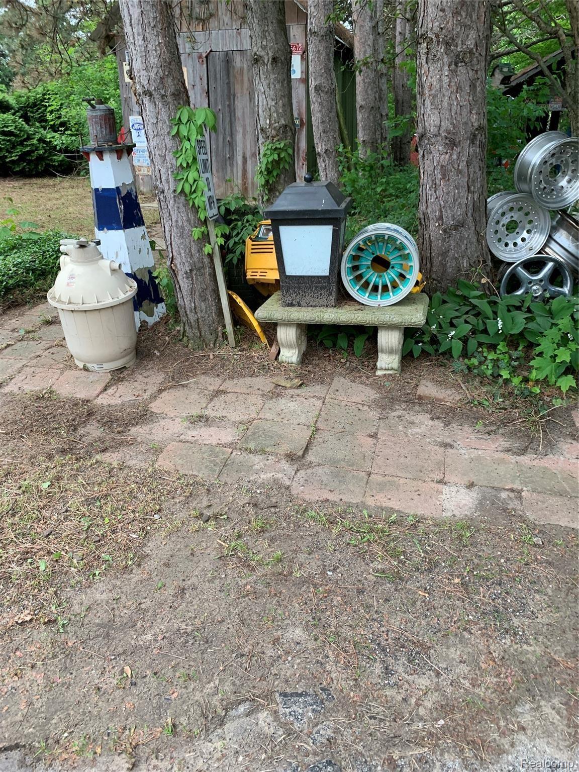 90 West Snover Road Mayville, MI 48744 - Photo 10 of 25 58138589463__7012C382-B5C7-4C60-8678-358AA9E43FCE.JPG