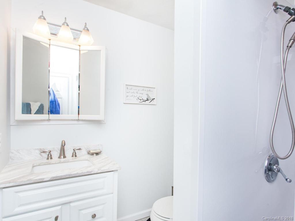 814 Dana Road Hendersonville, NC 28792 - Photo 18 of 30 Gallery Image 18