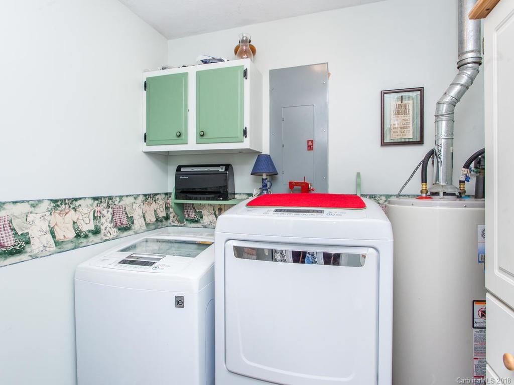 814 Dana Road Hendersonville, NC 28792 - Photo 23 of 30 Gallery Image 23