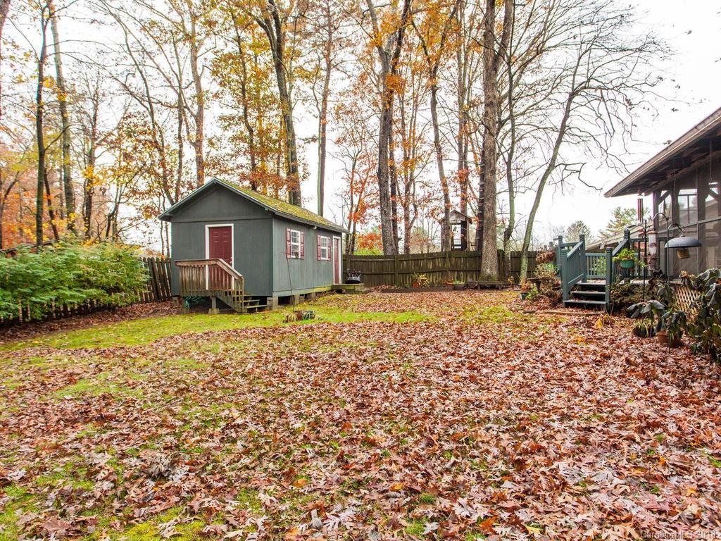 814 Dana Road Hendersonville, NC 28792 - Photo 29 of 30 Gallery Image 29