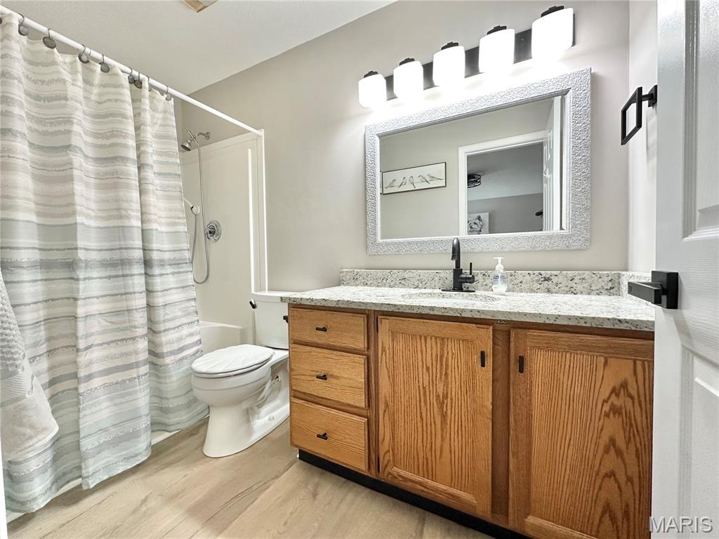 421 Eagle Terrace Drive O'Fallon, IL 62269 - Photo 11 of 24