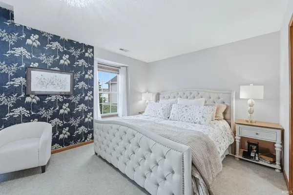 $328,900 | 11305 Nightingale Cove, Roanoke, IN 46783