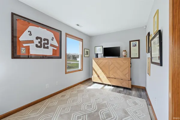 $328,900 | 11305 Nightingale Cove, Roanoke, IN 46783