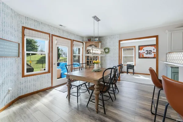 $328,900 | 11305 Nightingale Cove, Roanoke, IN 46783