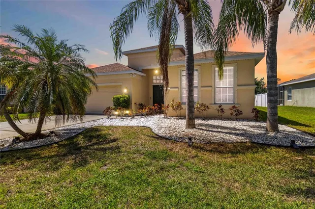 $3,300 | 6838 44th Terrace East, Bradenton, FL 34203