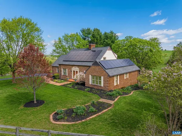 $1,099,000 | 1732 Hermitage Road, Waynesboro, VA 22980