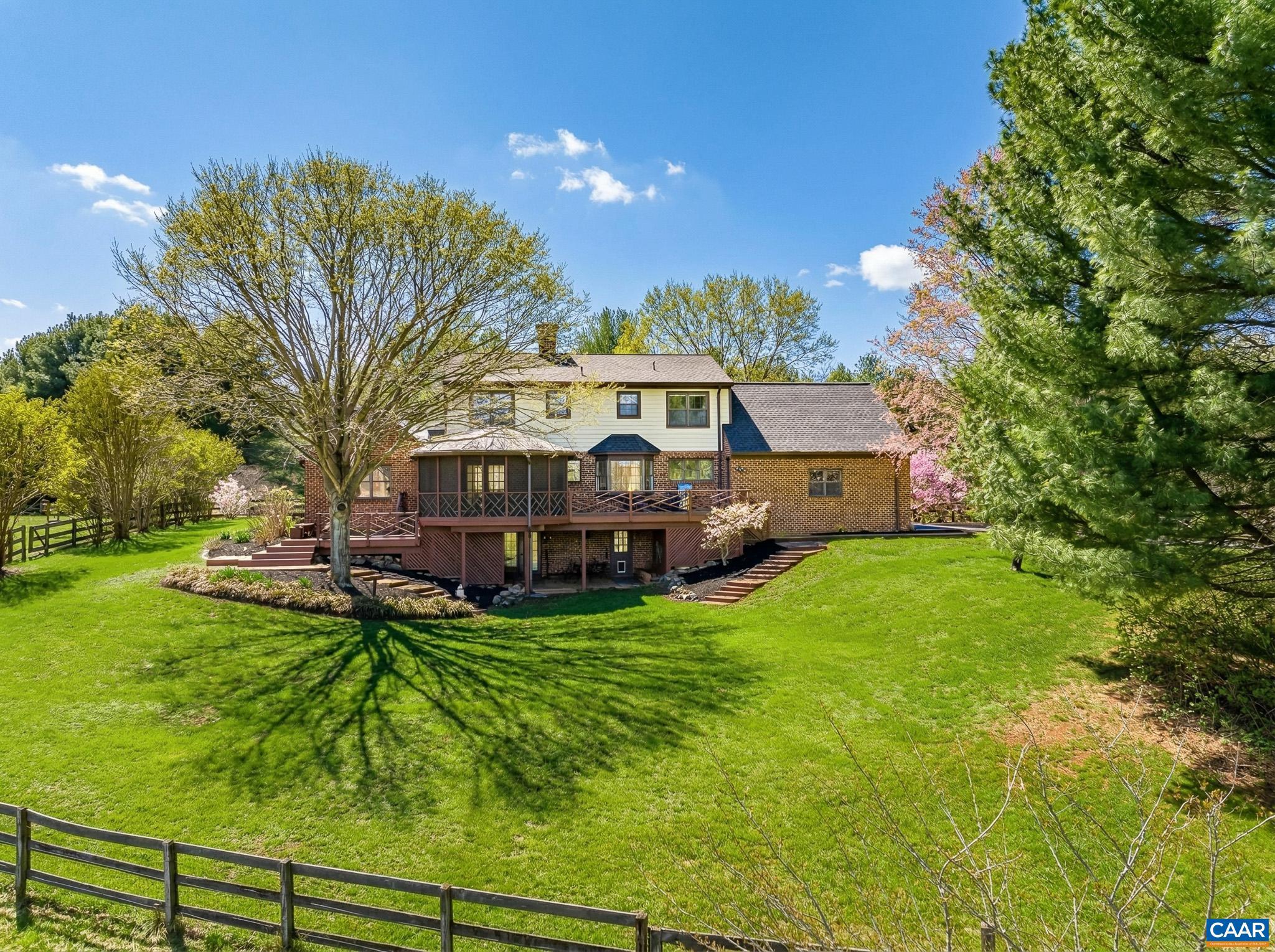 1732 Hermitage Road Waynesboro, VA 22980 - Photo 11 of 56