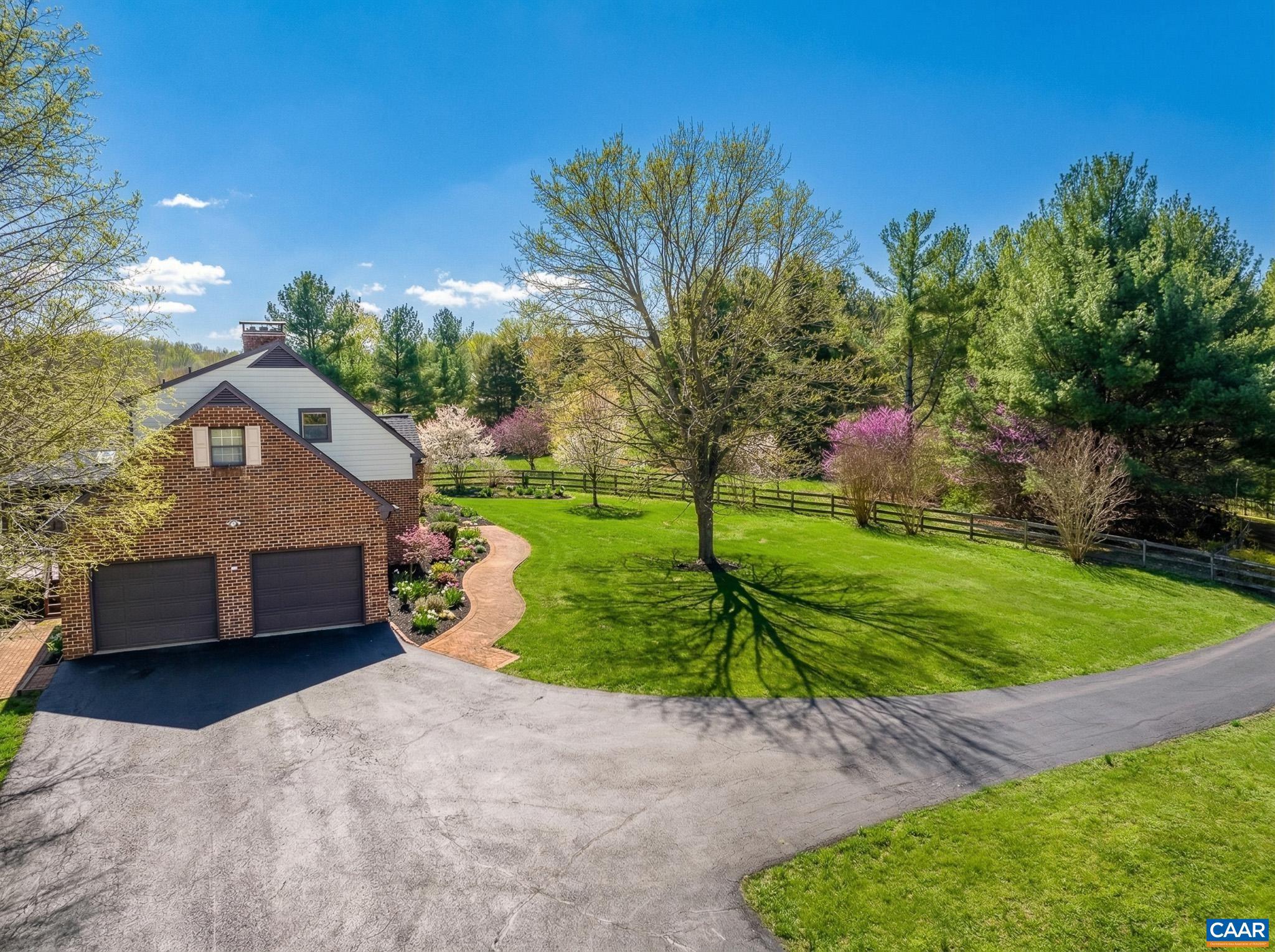 1732 Hermitage Road Waynesboro, VA 22980 - Photo 5 of 56