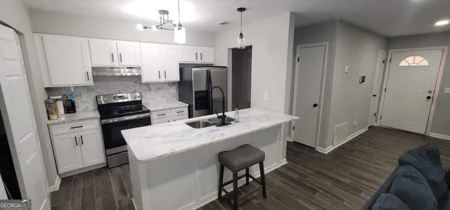 $1,850 | 8975 Ashwood Drive, Riverdale, GA 30274