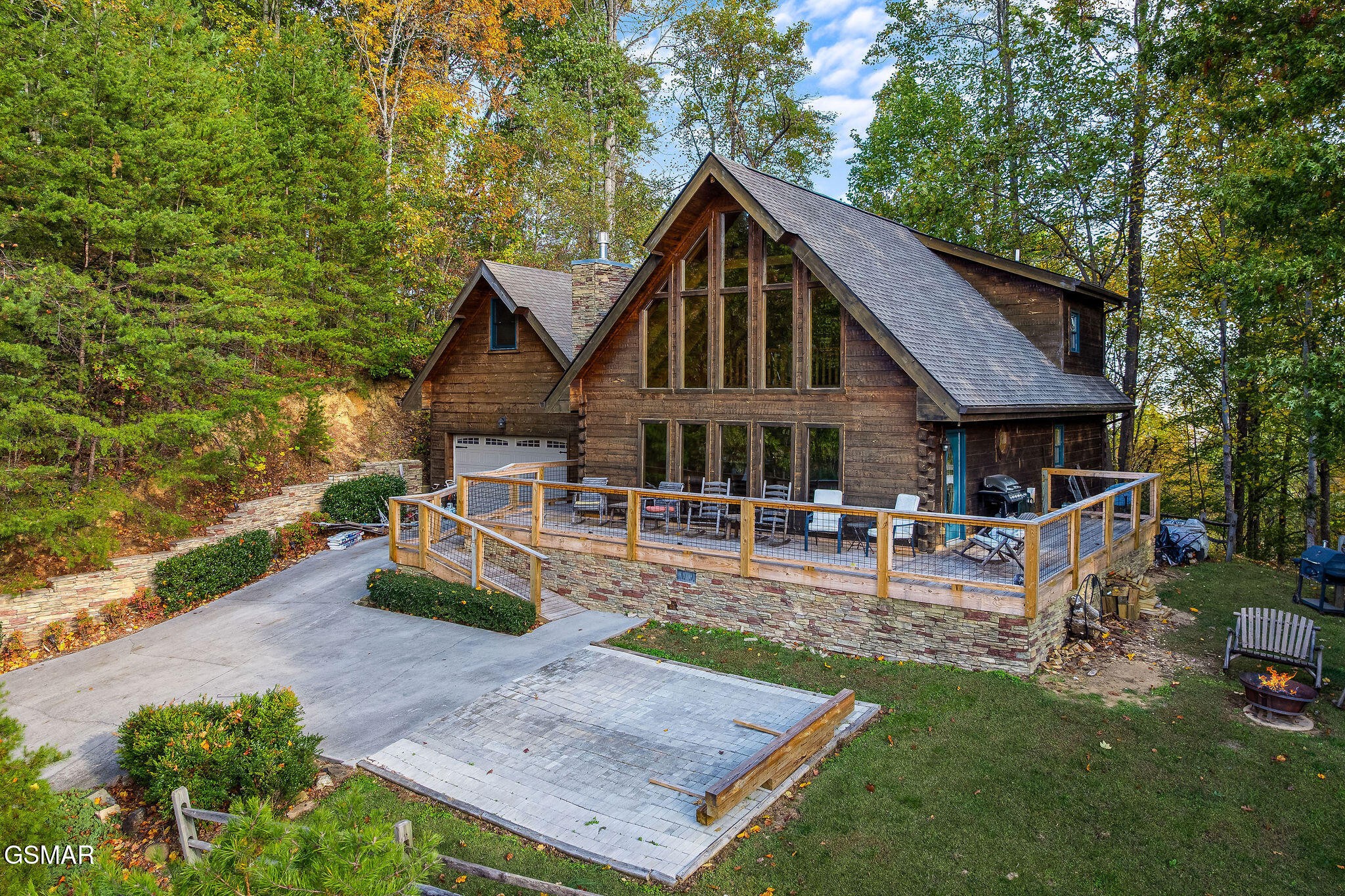 2445 Sunset Road Sevierville, TN 37862 - Photo 2 of 68 Gallery Image 2