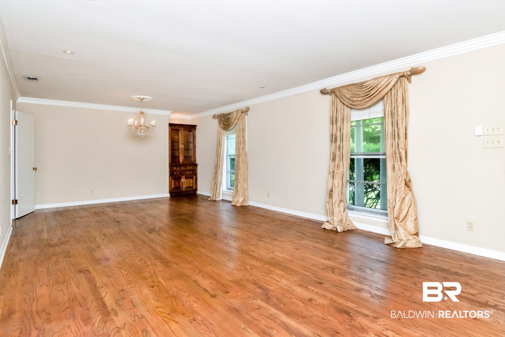 230 Cache Circle Chickasaw, AL 36611 - Photo 3 of 36 Gallery Image 3