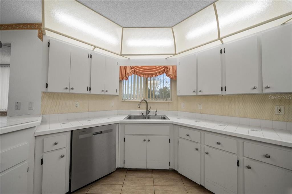 10957 Southwest 82nd Terrace Ocala, FL 34481 - Photo 21 of 58