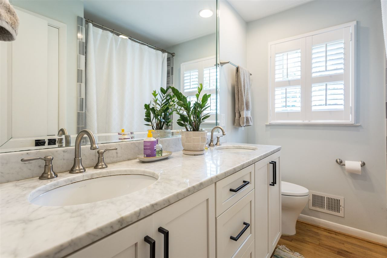5710 Deblyn Avenue Raleigh, NC 27612 - Photo 23 of 30 Photo 23