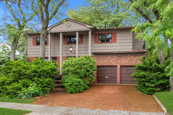 $1,899,888 | 740 Kearny Drive, Valley Stream, NY 11581