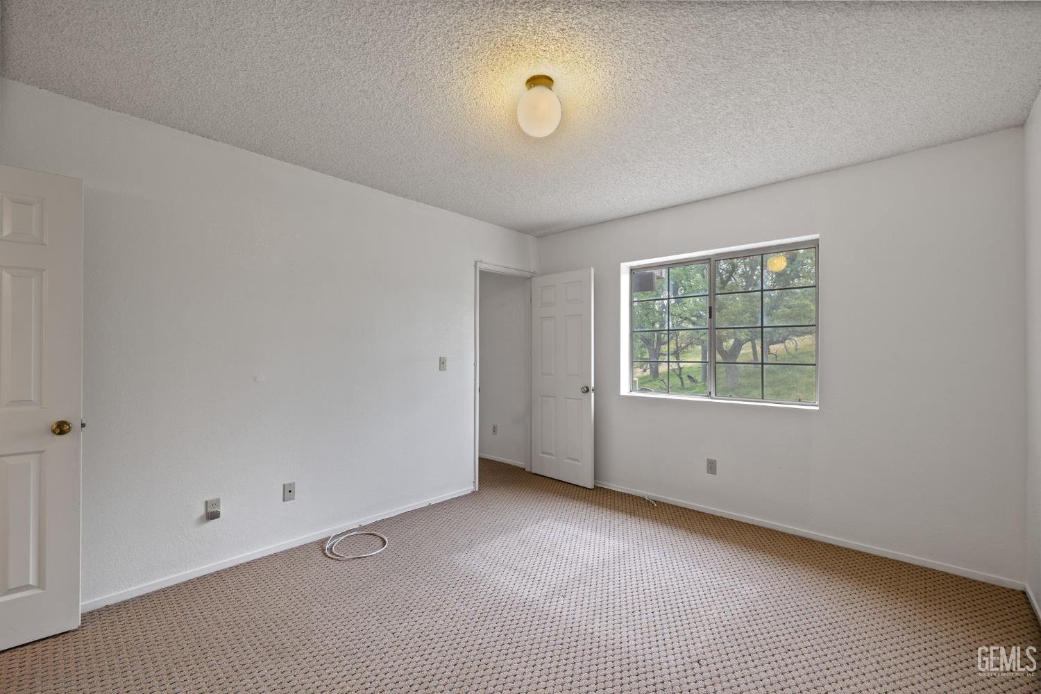 Undisclosed Address Tehachapi, CA 93561 - Photo 19 of 63